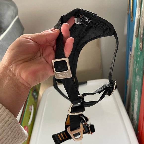 Kurgo Black Pet Car Harness - Picture 2 of 4